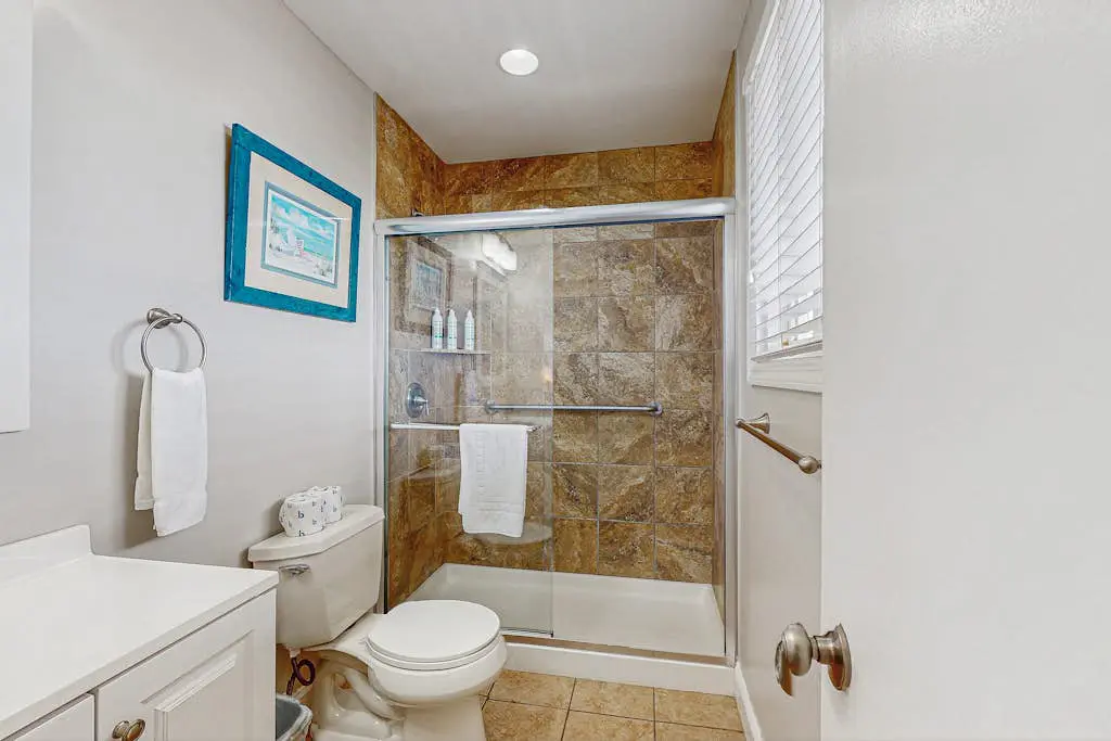 Sandbars Inn #10 - 2nd floor