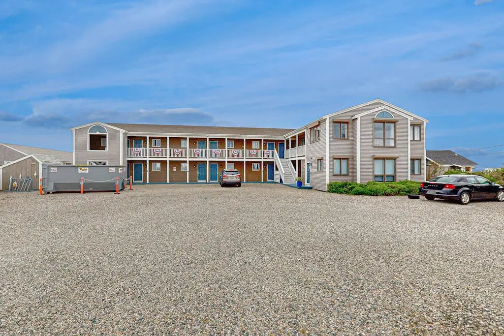 Sandbars Inn #10 - 2nd floor