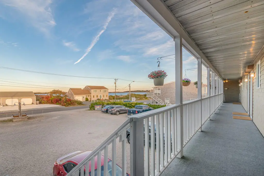 Sandbars Inn #10 - 2nd floor