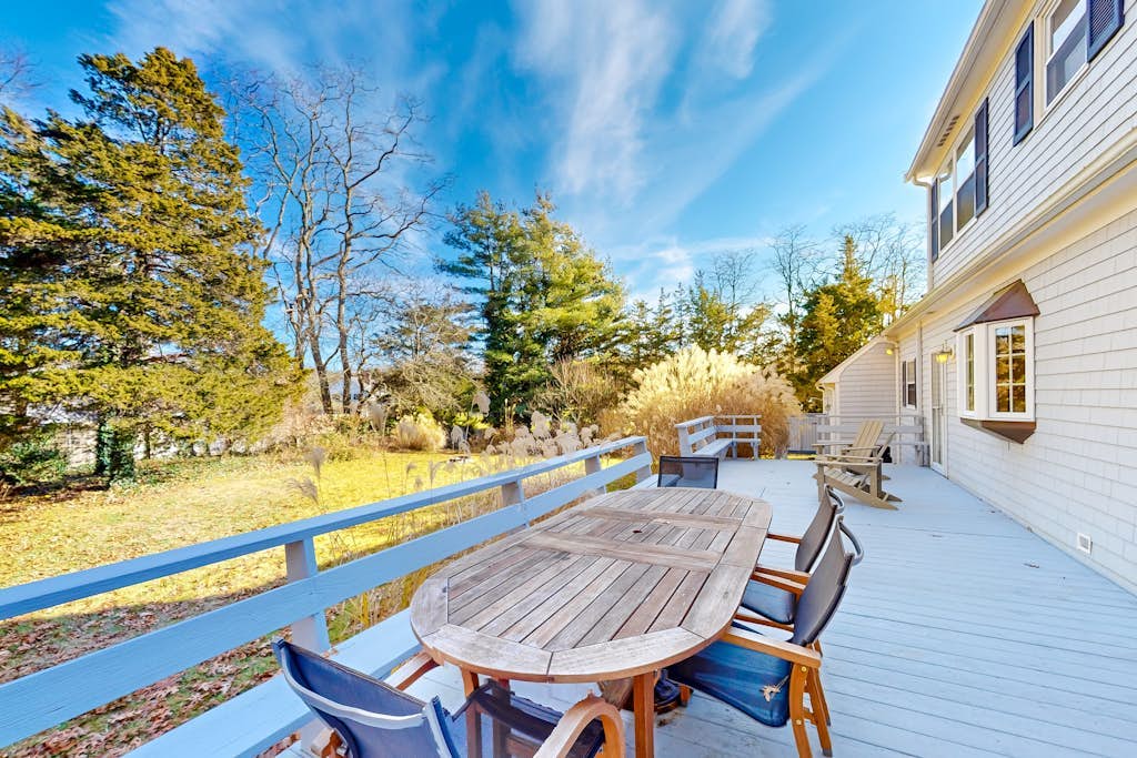 Biking, Beaches, & Private Backyard Perfect For Grilling