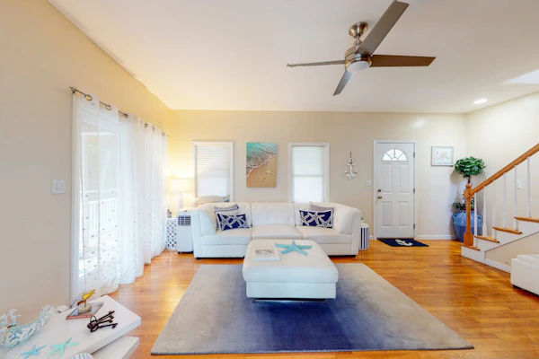 Newly remodeled home w/ new furniture, large yard & great porches