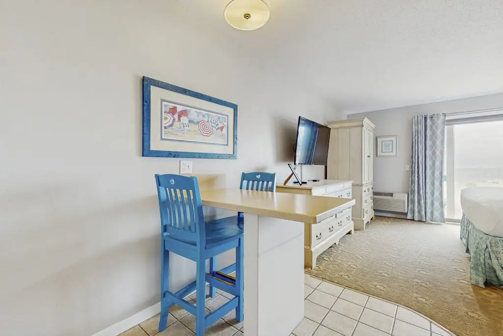 Sandbars Inn #3