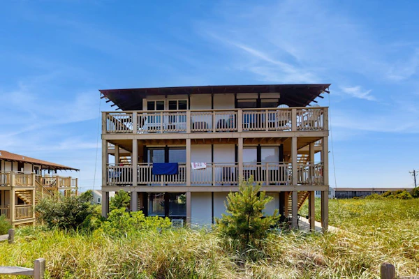 Newly Renovated Studio with AC, Grill – steps from Private Beach