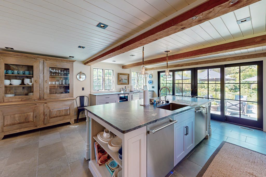 Luxury Gallery District home steps from beach with chef’s kitchen & gardens