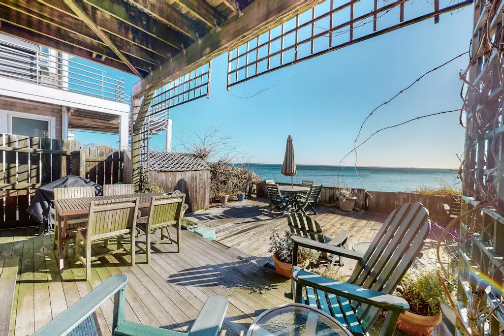 Commercial Street Retreat