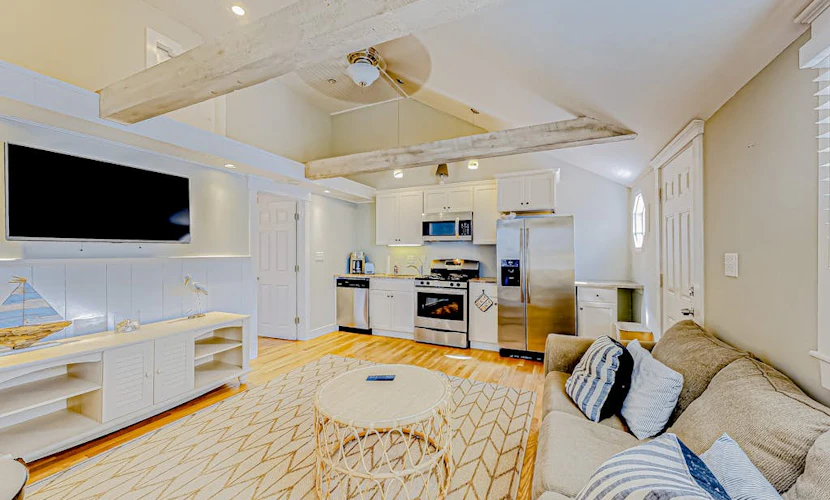 Duplex bungalows with fast WiFi, enclosed yard, & walkable locale, dog-friendly