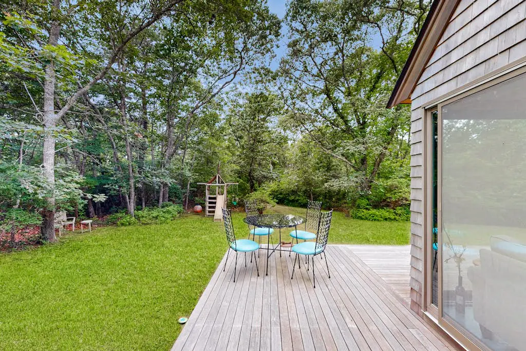 Chilmark Guest House