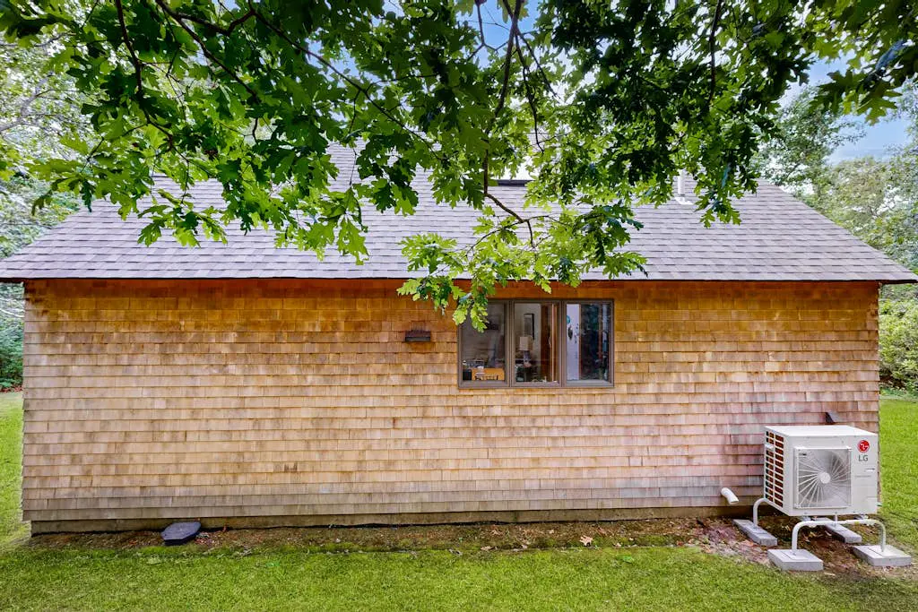 Chilmark Guest House