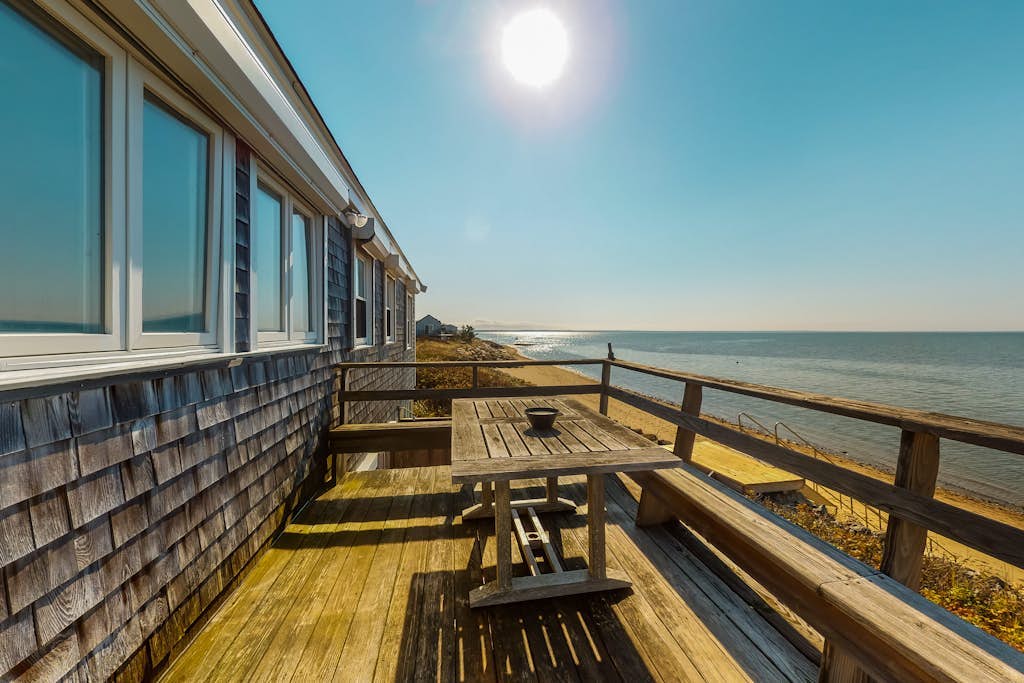 Oceanfront home with great views, deck, grill & beach access - dog-friendly