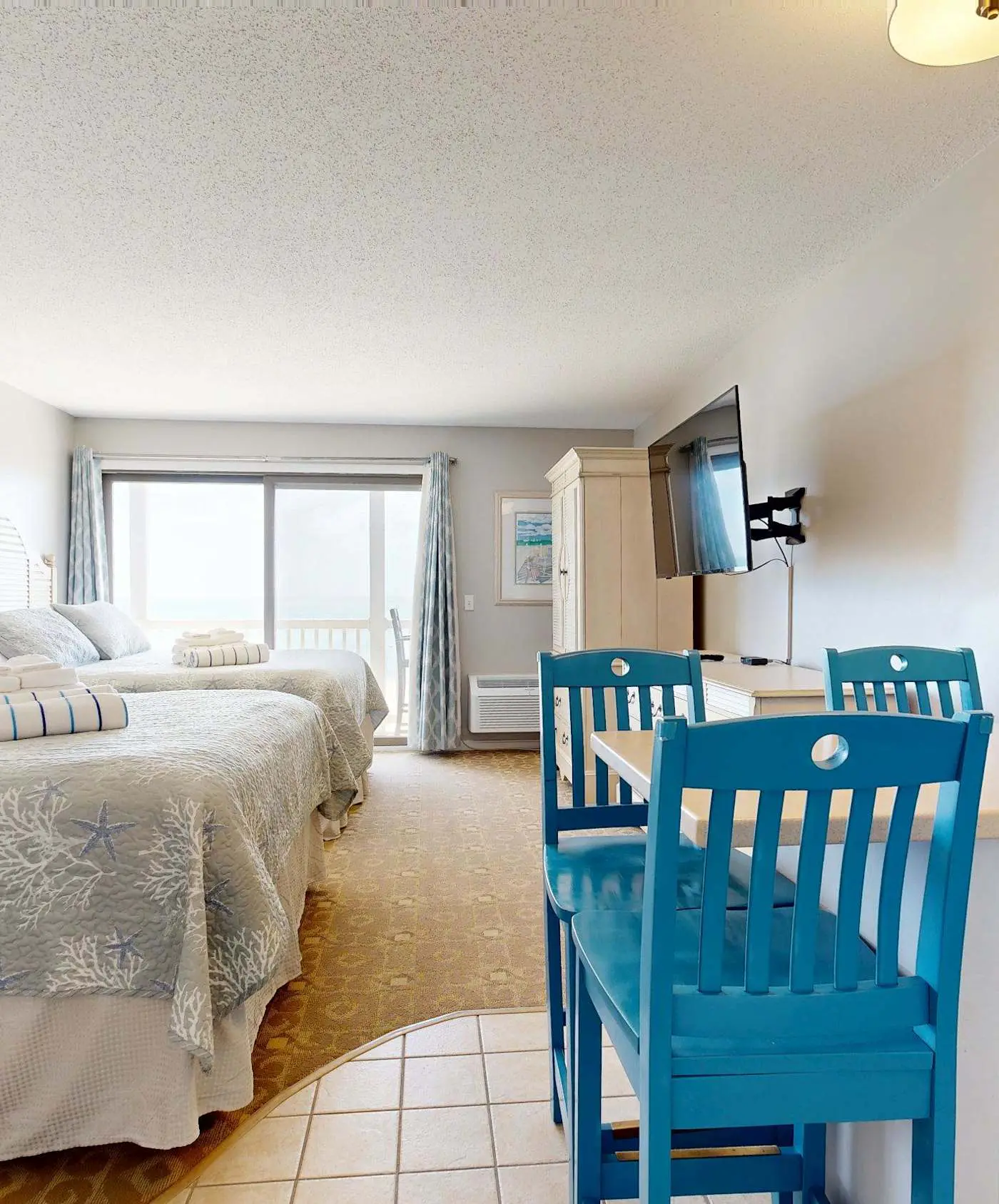 Sandbars Inn #14 - 2nd floor