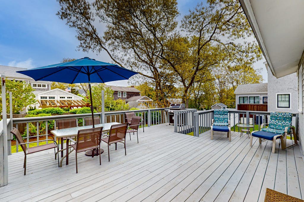 Family-Friendly Home w/Furnished Deck, Gas Grill, Free WiFi, Beach Access