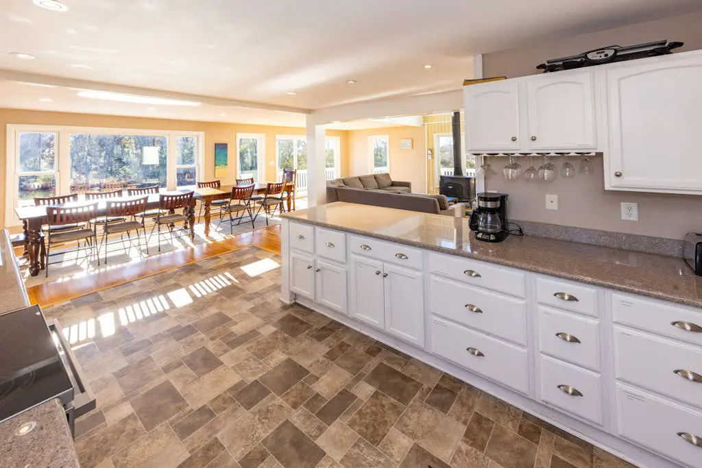 Bay View Beauty