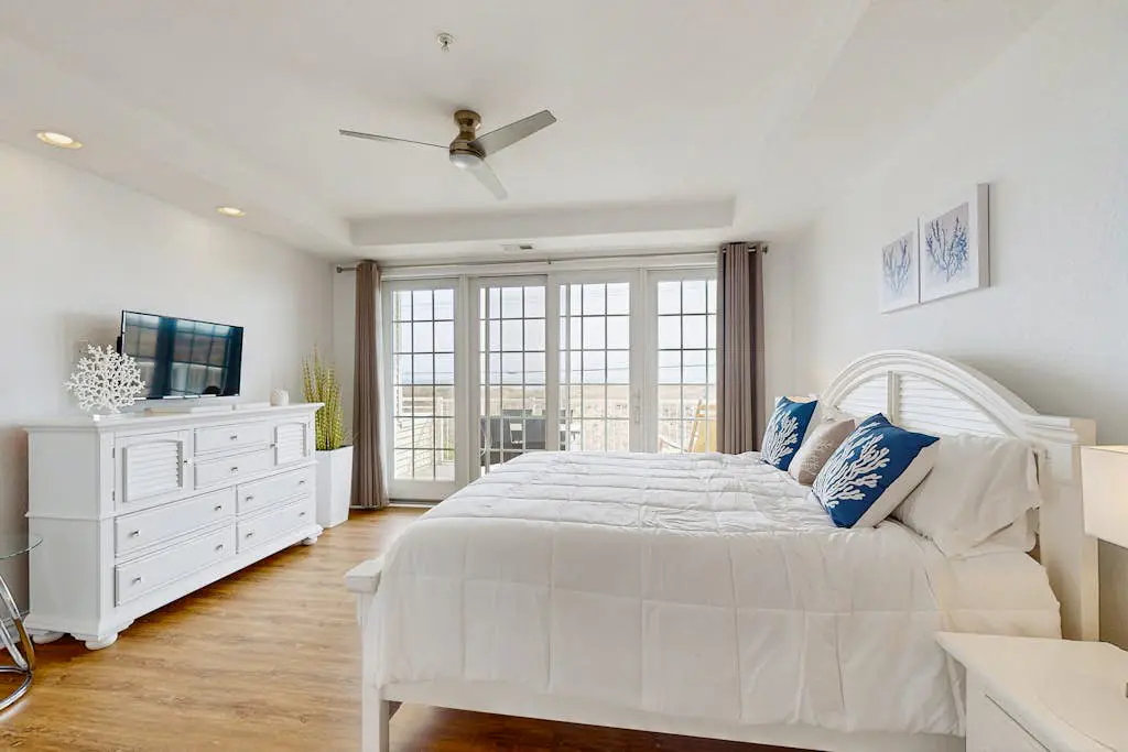 The Sandbridge Dunes - Seagrass Whisper 111