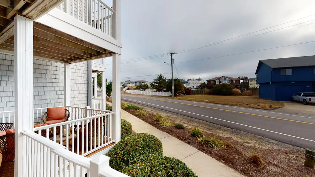 Seaside D104- Three's A Charm