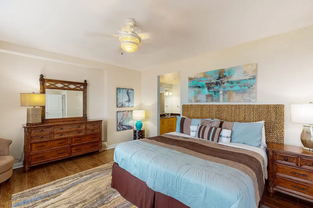The Sanctuary - Seaside Grandeur A208