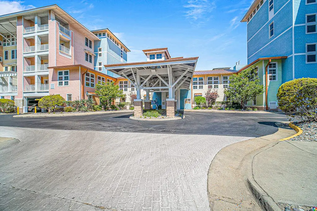 The Sanctuary - Penthouse Paradise 402A