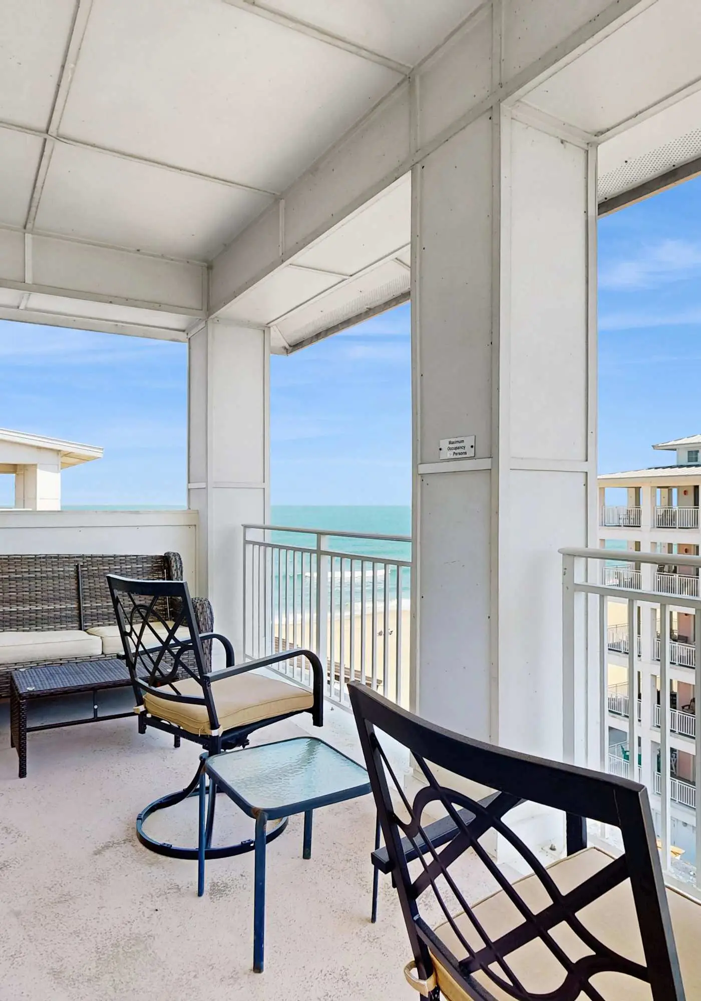 The Sanctuary - Penthouse Paradise 402A