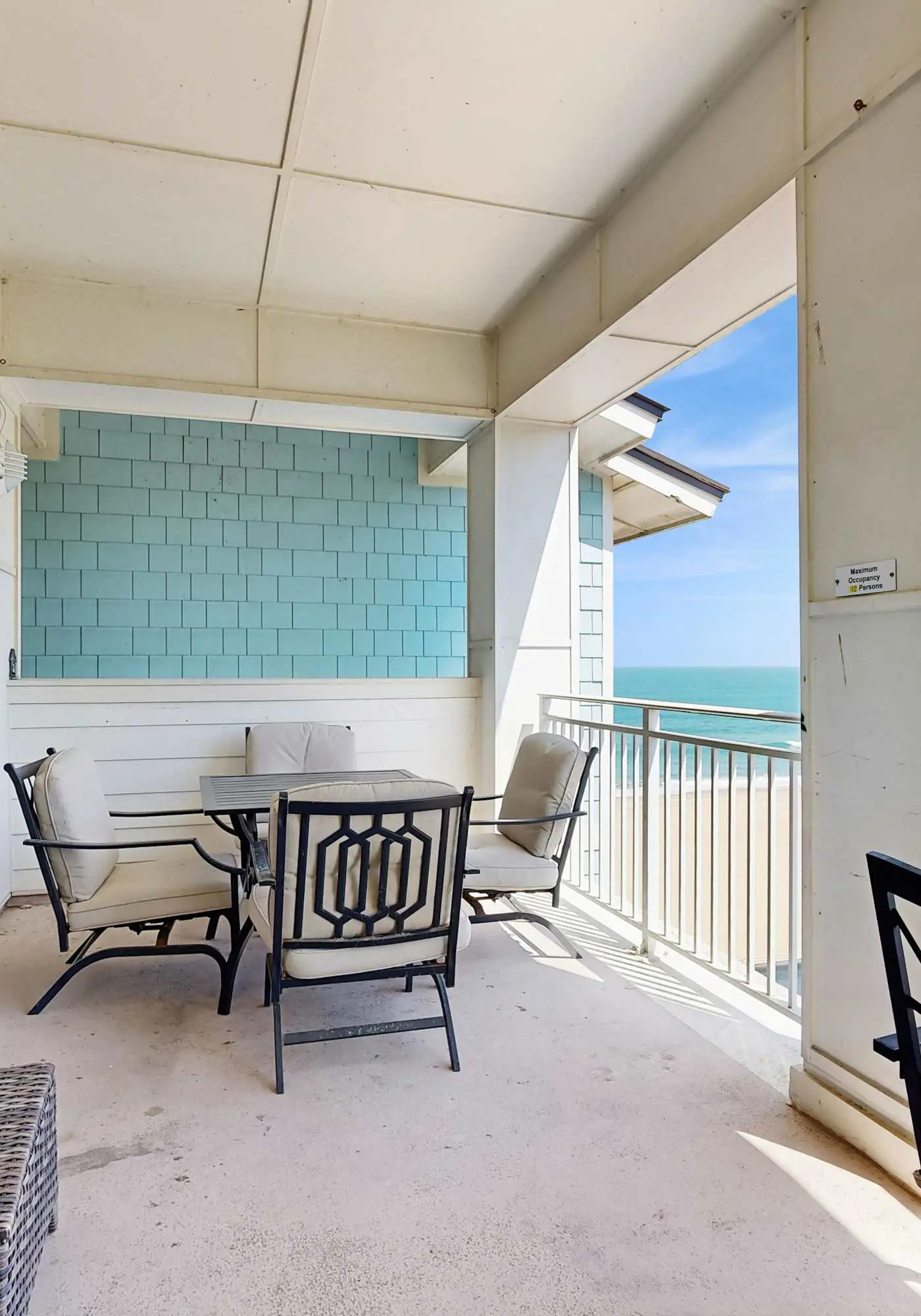 The Sanctuary - Penthouse Paradise 402A