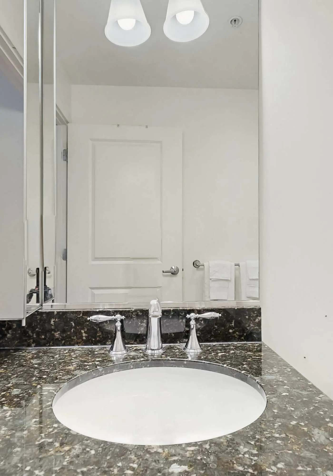 The Sanctuary - Penthouse Paradise 402A