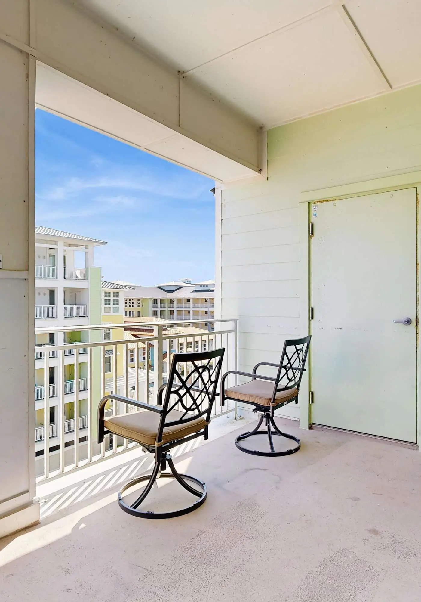 The Sanctuary - Penthouse Paradise 402A