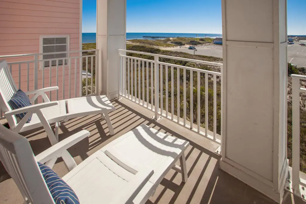 The Sanctuary - Beach Escape 328B