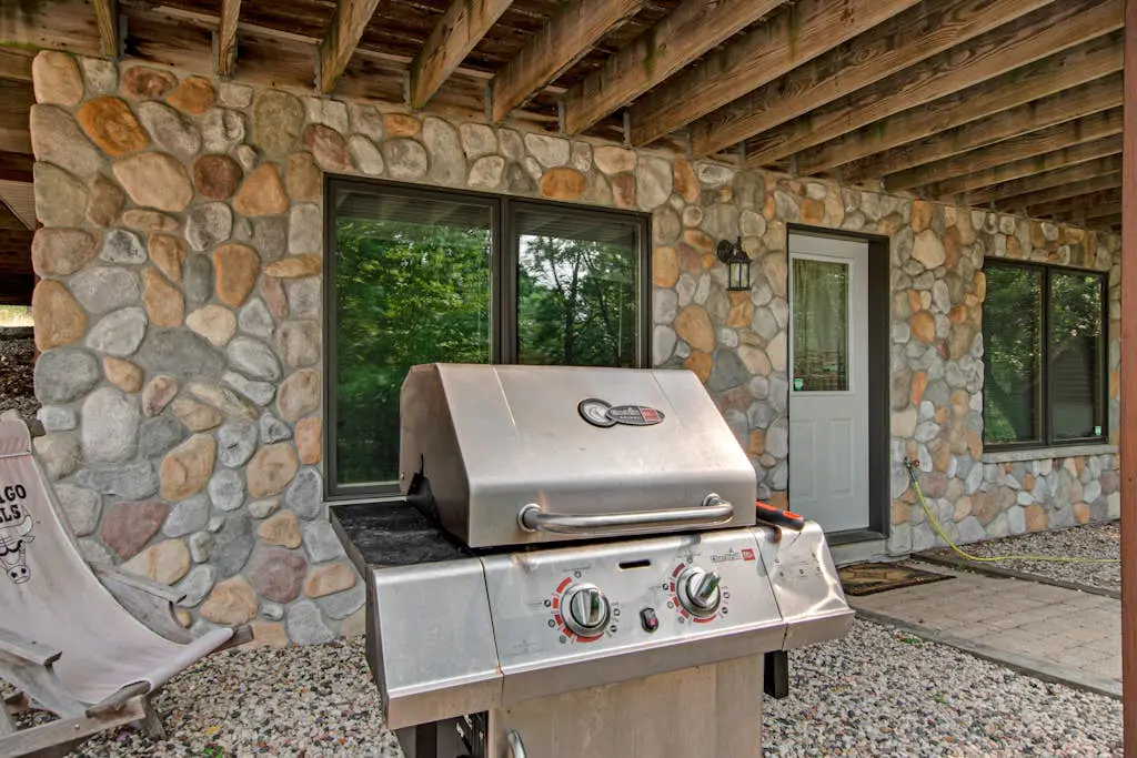 Happy Trails Cabin
