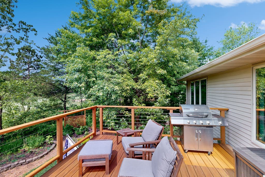 Green side smart home with golf, beach/lake access, off-site dock & EV charger
