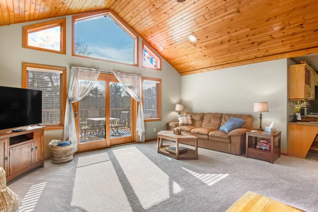 Sunset Condominiums - Castle Rock Retreat