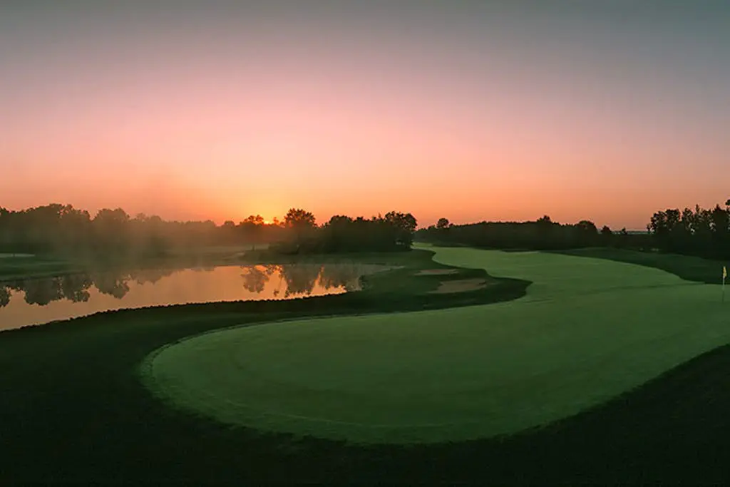 Golfview Lodge