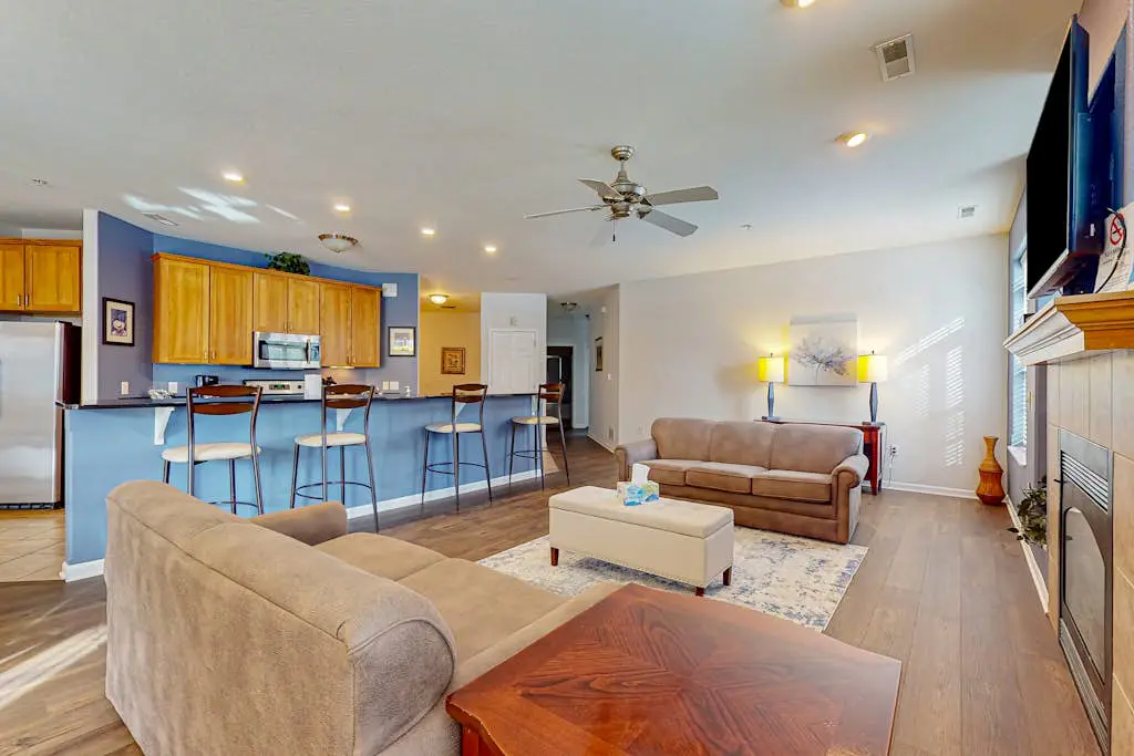 Delton Grand Resort #204