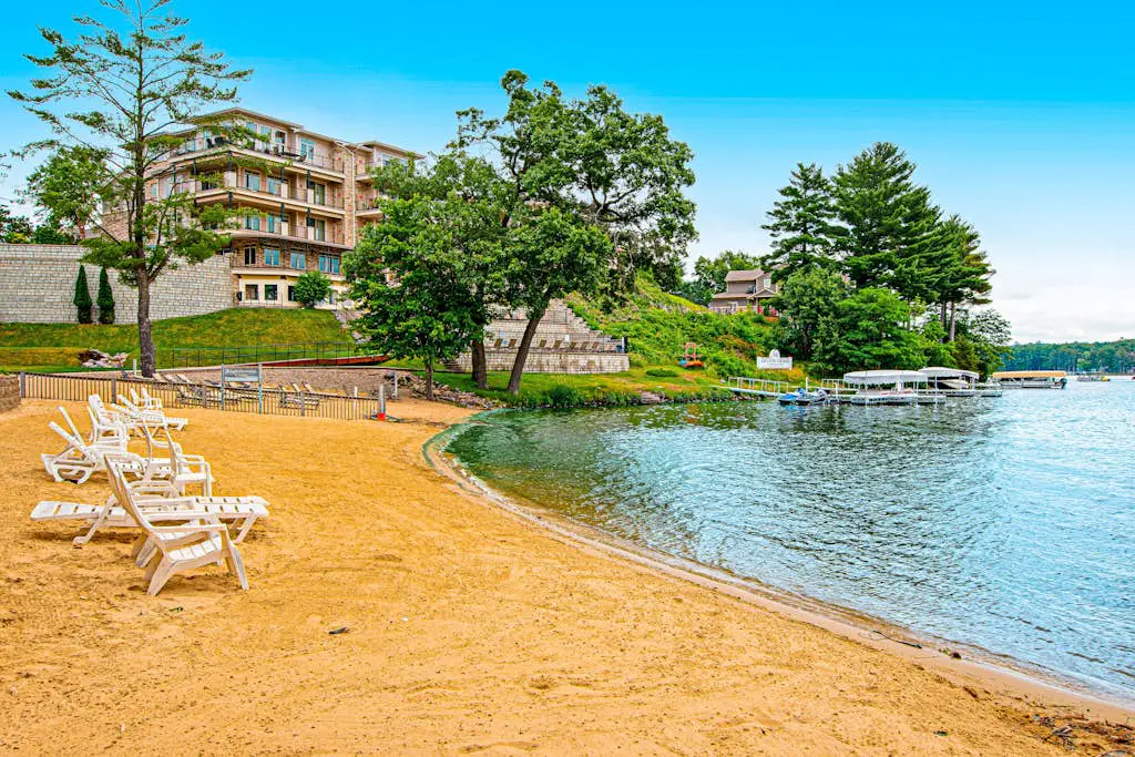 Lighthouse Condo Resort - 204