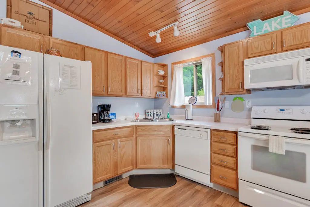 Thunderbird Resort Condo, Unit 1050B