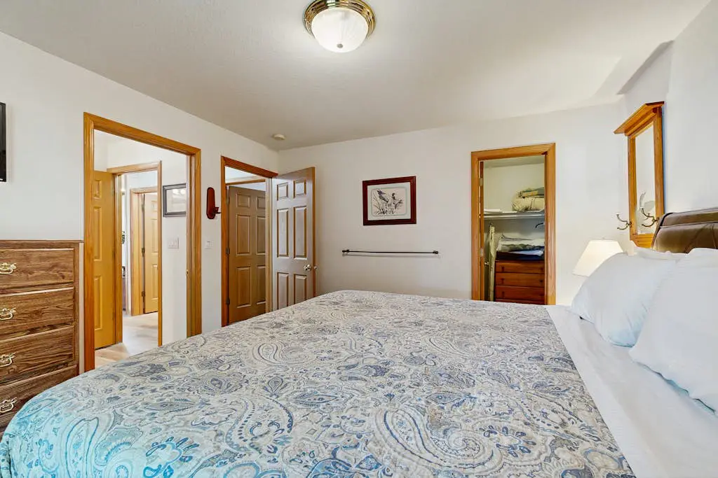 Thunderbird Resort Condo, Unit 1050D - Panoramic Views