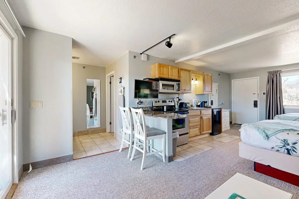 Chula Vista Villa 7114
