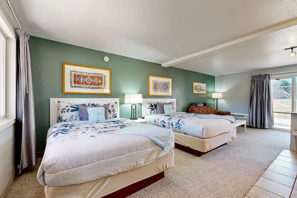 Chula Vista Villa 7114