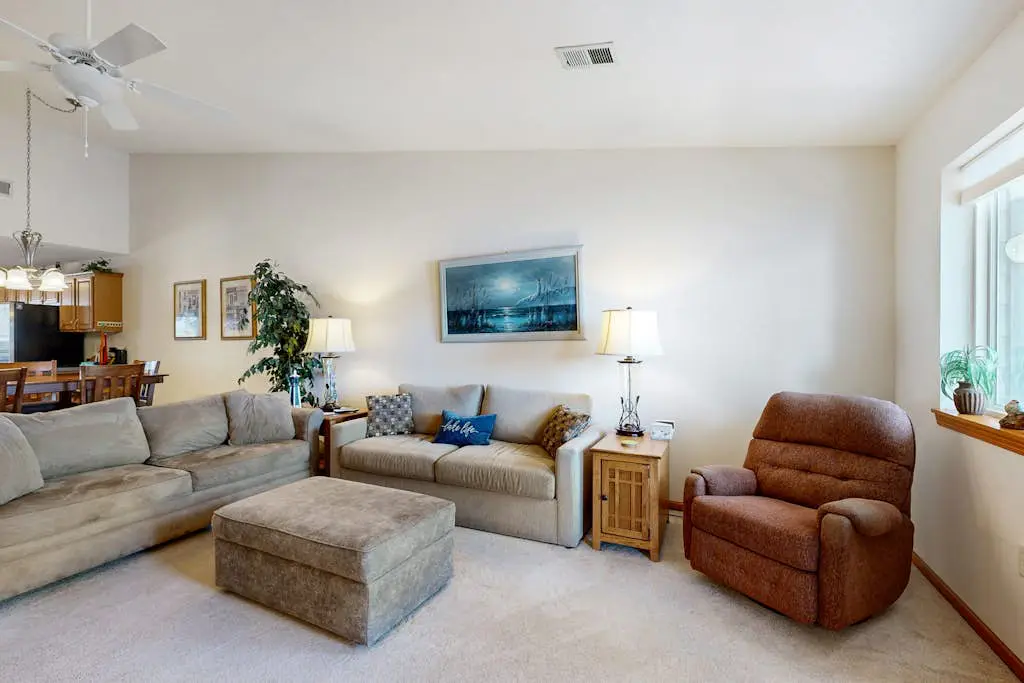 Lighthouse Cove Condo Resort Unit 418