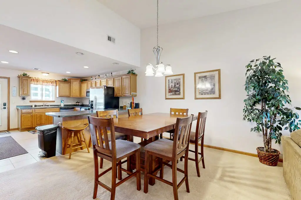 Lighthouse Cove Condo Resort Unit 418