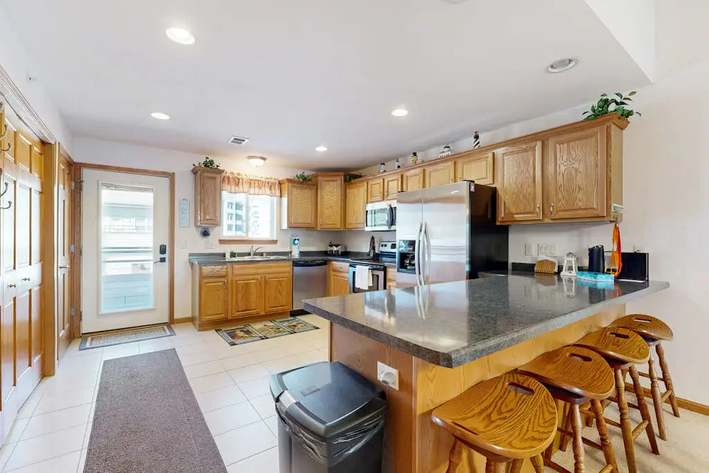 Lighthouse Cove Condo Resort Unit 418