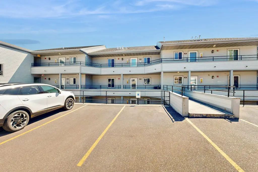 Lighthouse Cove Condo Resort Unit 418