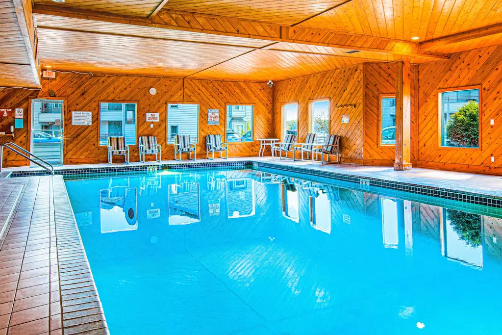 Lighthouse Cove Condo Resort Unit 418