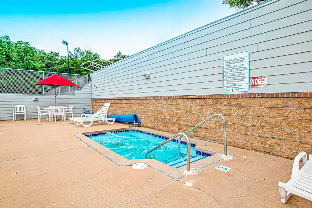 Lighthouse Cove Condo Resort Unit 418