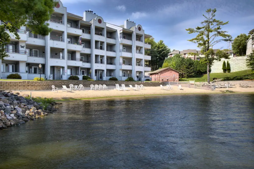 Lighthouse Cove Condo Resort Unit 418