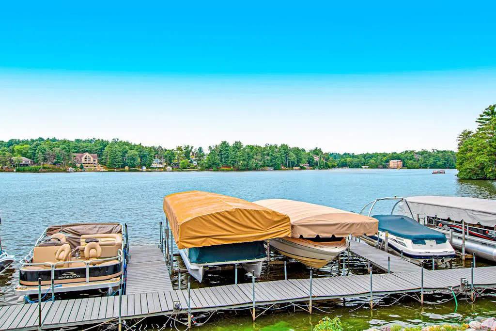 Lighthouse Cove Condo Resort Unit 418