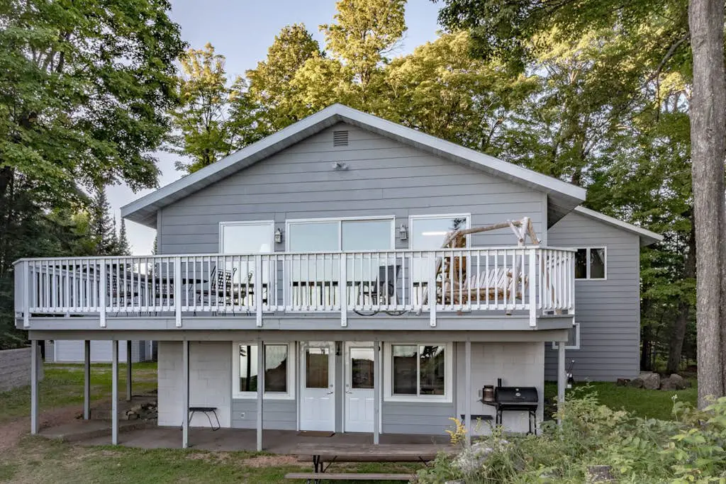 High Lake Hideaway - Main House