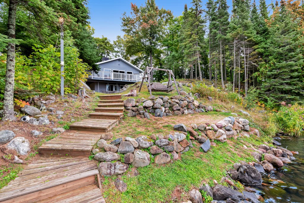 High Lake Hideaway