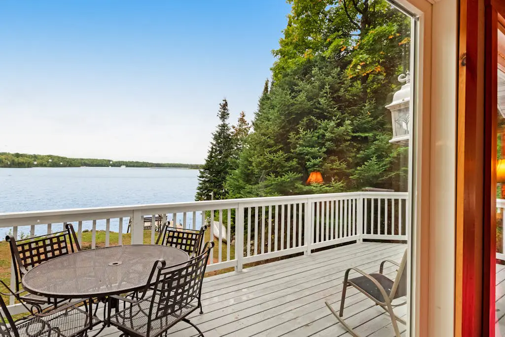 High Lake Hideaway