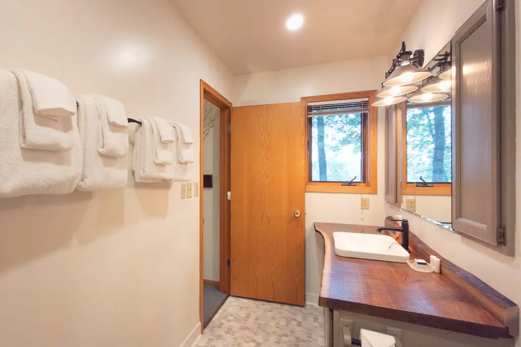 Vance Lake Retreat