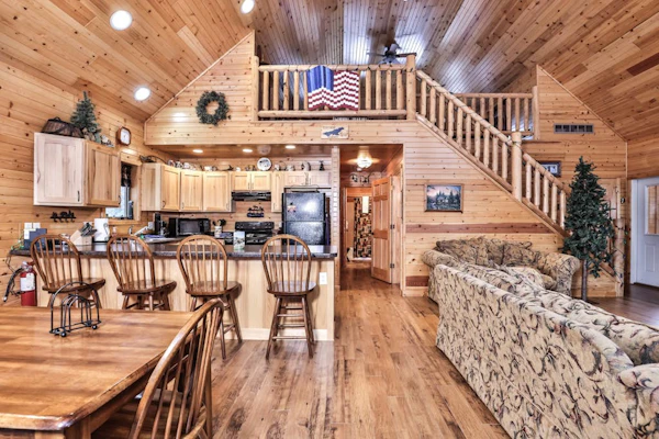Dog-friendly lakefront lodge with firepit, dock, & gas fireplace