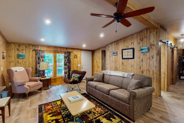 Serene Lakefront Home w/ dock, gas grill, fire pit, WIFI, on ATV trail