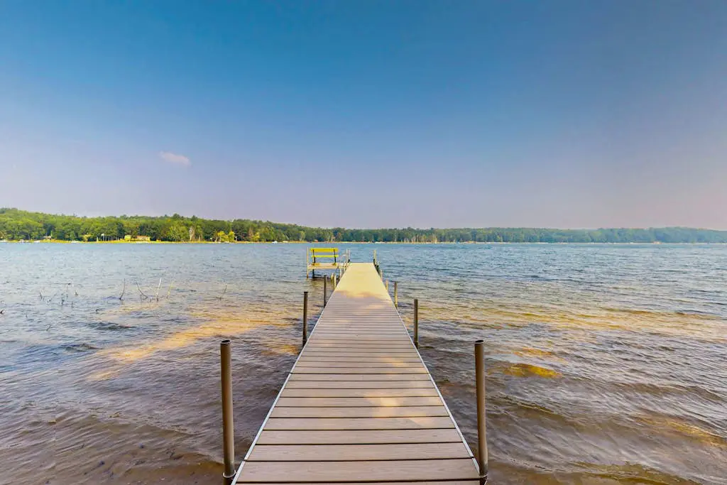Anvil Lake Hideaway